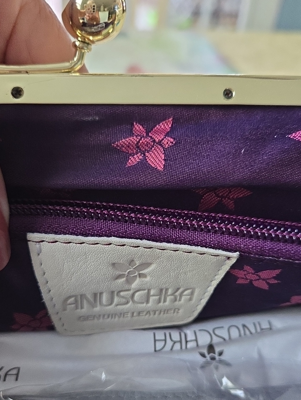 Anuschka Multicolor Cardinal Print Leather Tote with Gold Accents - Picture 8 of 13